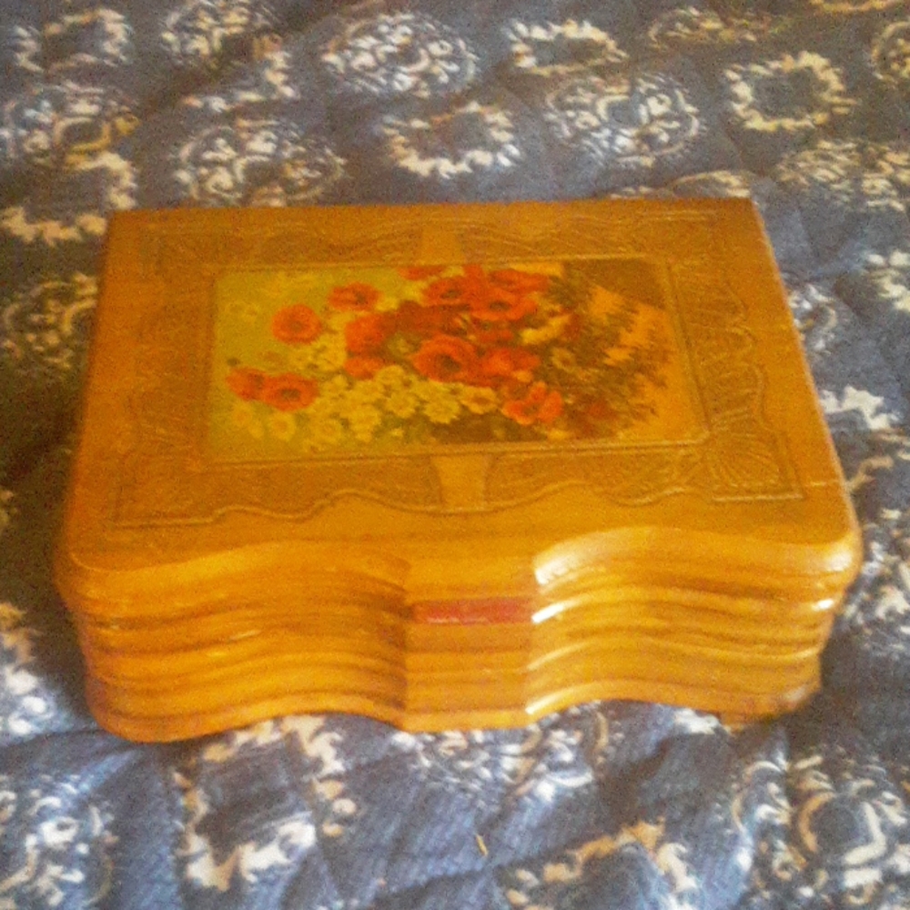 1930's vintage jewelry box